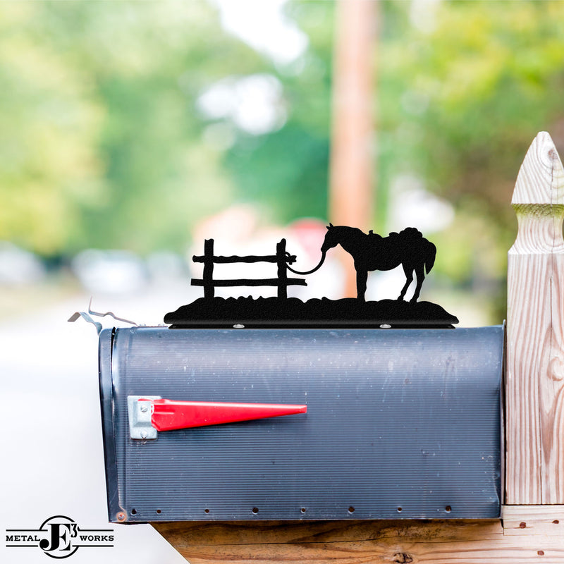 Tethered Horse Mailbox Topper